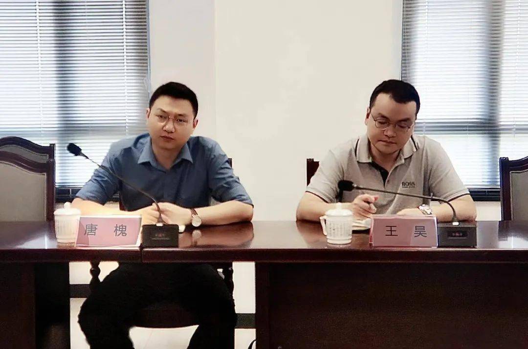 20日上午,海康威视国内营销中心副总裁,海康威视总部pbg市场总监唐槐