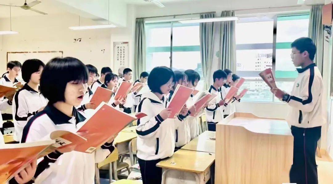 赖茂丽老师代表河源市参加第三届广东省中小学青年教师教学能力大赛