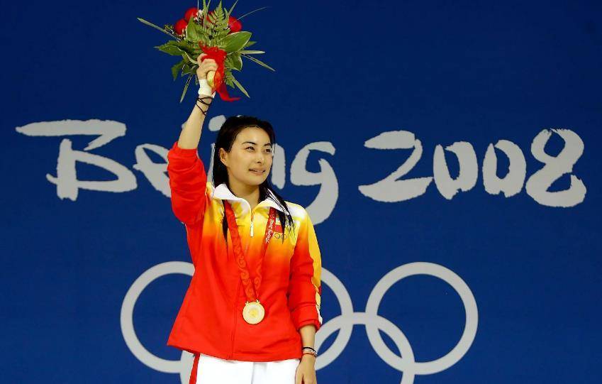 ������׷��·����Ů��������ţ���������ĸҪ�ٻ飬���� ...