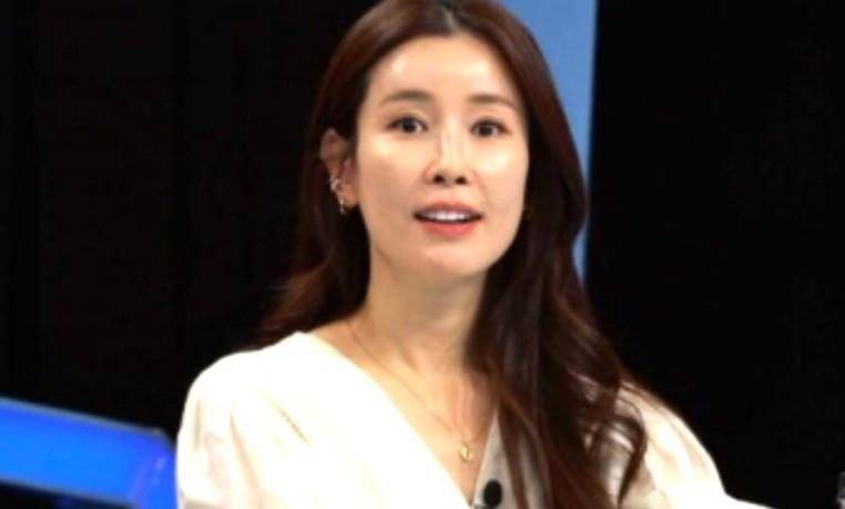 女神李泰兰近照公开 传闻中七公主是巅峰作 结婚8年丈夫百般宠爱_电视