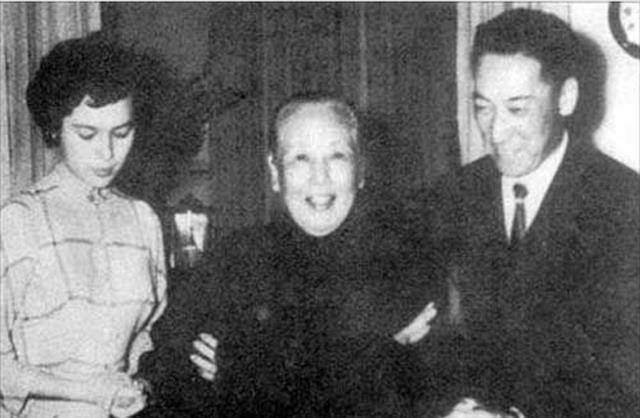 蒋家第四代长女蒋友梅:与英国皇室后裔成婚,诞下5