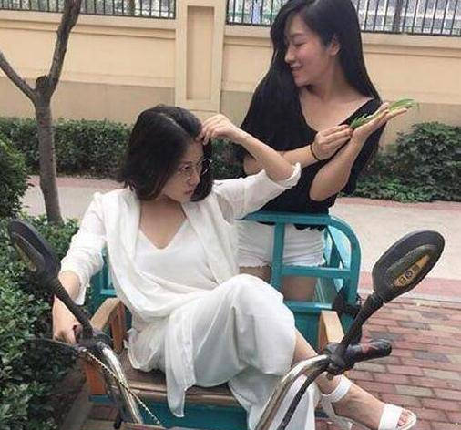原创
每日一笑:真是单身久了,感觉自己活得还不如一面墙啊