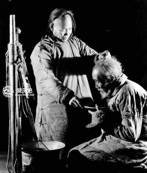 清朝辫子留与不留都无数人头落地清军杀了太平军杀_剃头_满人_汉人