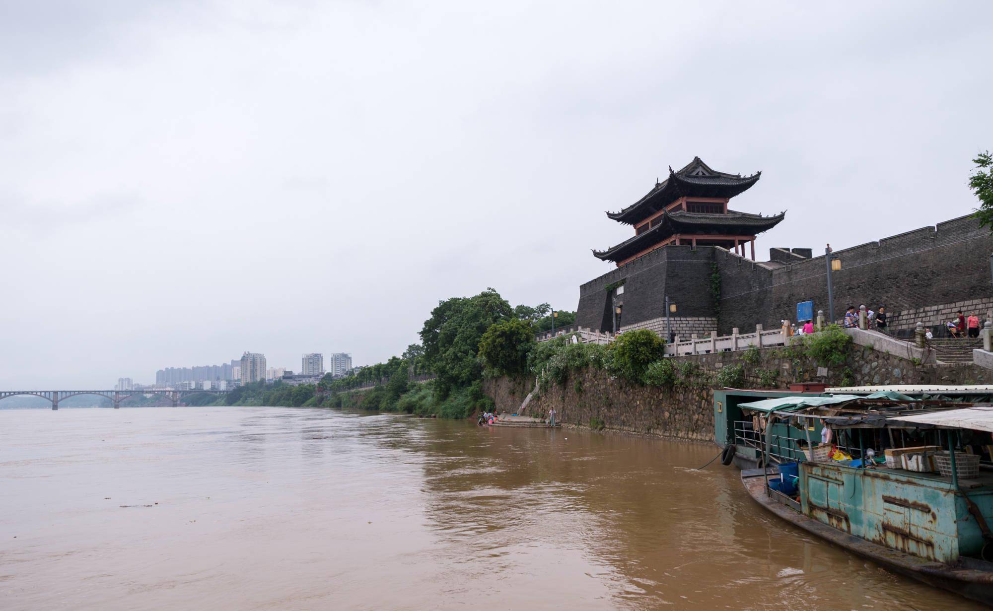 赣州古城墙，中国五大古城墙之一，国内屈指可数的北宋城墙