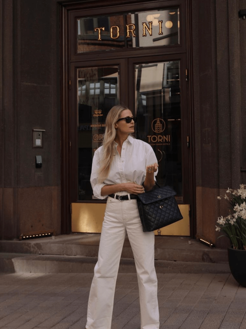 ���ļ򵥣�����߼���