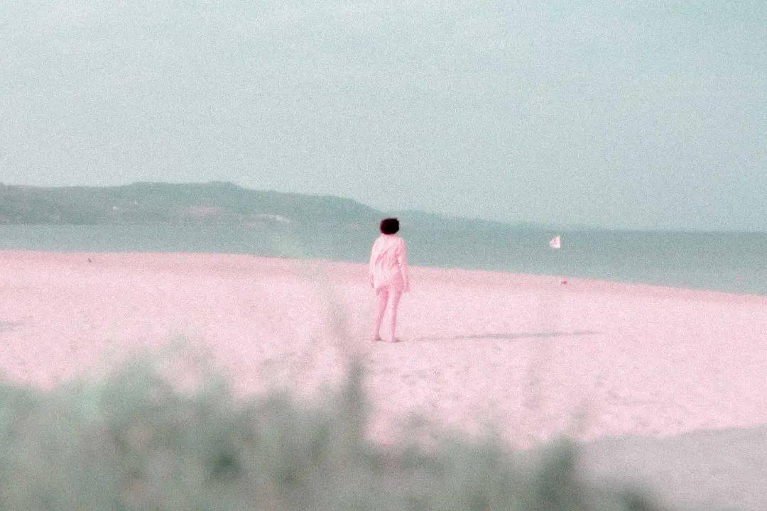 �ھŽ���Ϲ�����Ӱ˫��չ��Ʒ�������䡢�¼��¸�У��