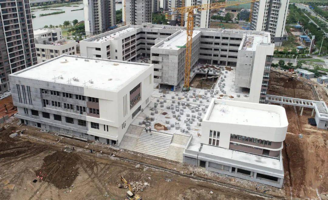 该小学建成后将成为金湾航空新城片区基础教育资源的有力补充,进一步