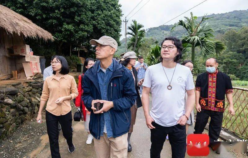 文化名家走进海南"黎家第一村 听七旬黎族阿公讲述