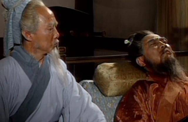 原创
曹操当年杀华佗真的是因为多疑吗?终于明白,曹操才是最睿智的?