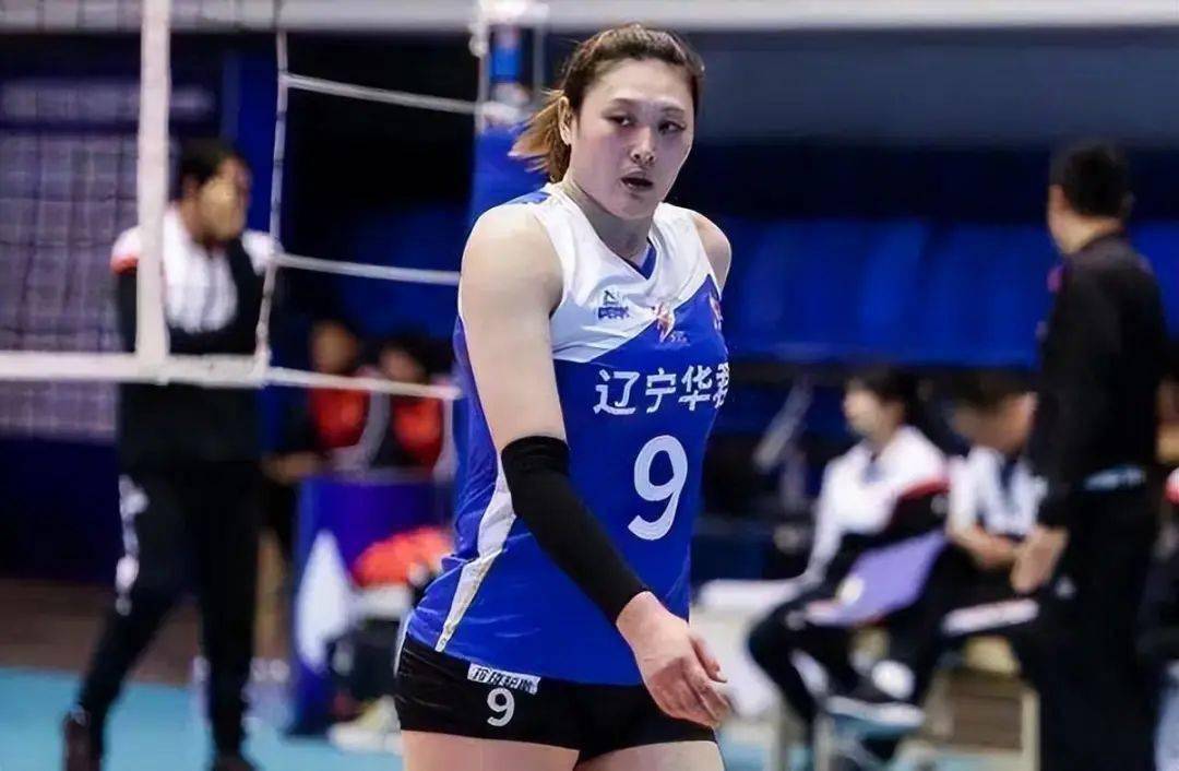 女排重炮手王一梅吗,退役后被安置到体育局,如今美的