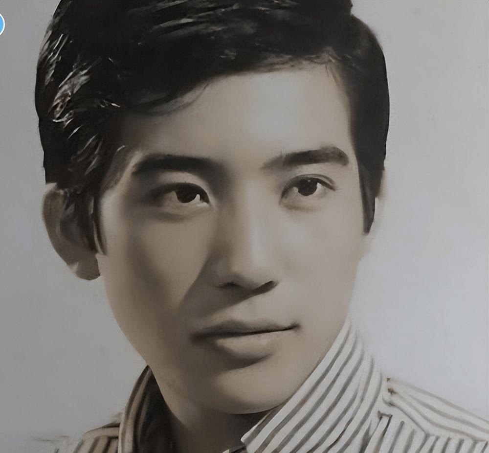 秦汉离开邵乔茵40年：女儿当助理，儿子性格和自己截然相反