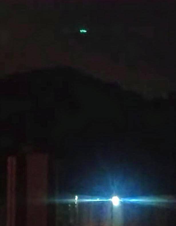 绿色发光UFO？哥伦比亚上空出现“绿色发光物体”，引发争议