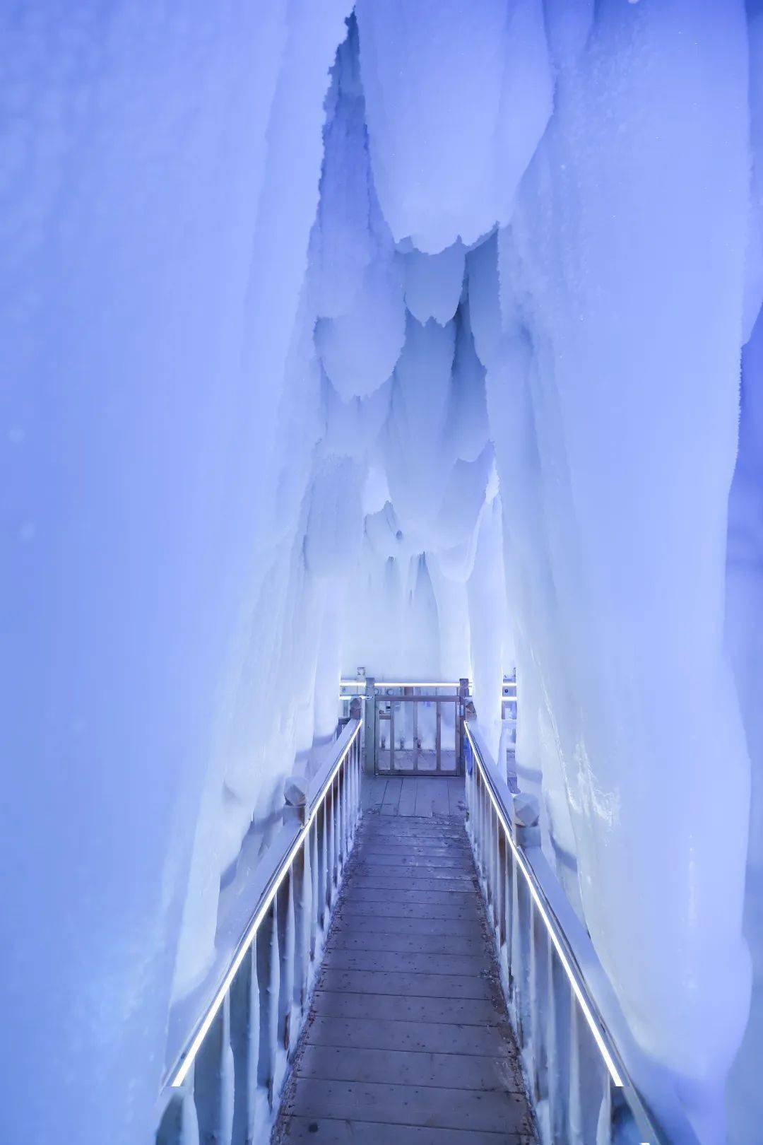 发旅拍 赢大奖 | 在冬日尾声，跟着达人畅享乡宁的雪景冬韵