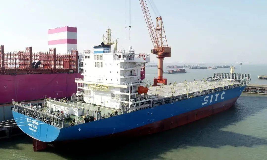 海运界新挑战?ChatGPT能解答吗?全球十大航运公司、23年干散货前景与LNG船市场的五大启示 海运界新挑战?ChatGPT能解答吗?全球十大航运公司、23年干散货前景与LNG船市场的五大启示