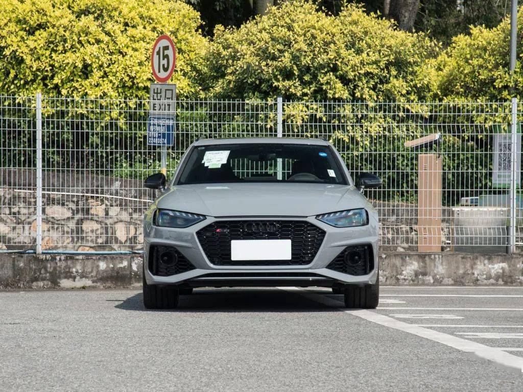 2023µRS 4¿µRS 5 Sportback װ浽ʵ