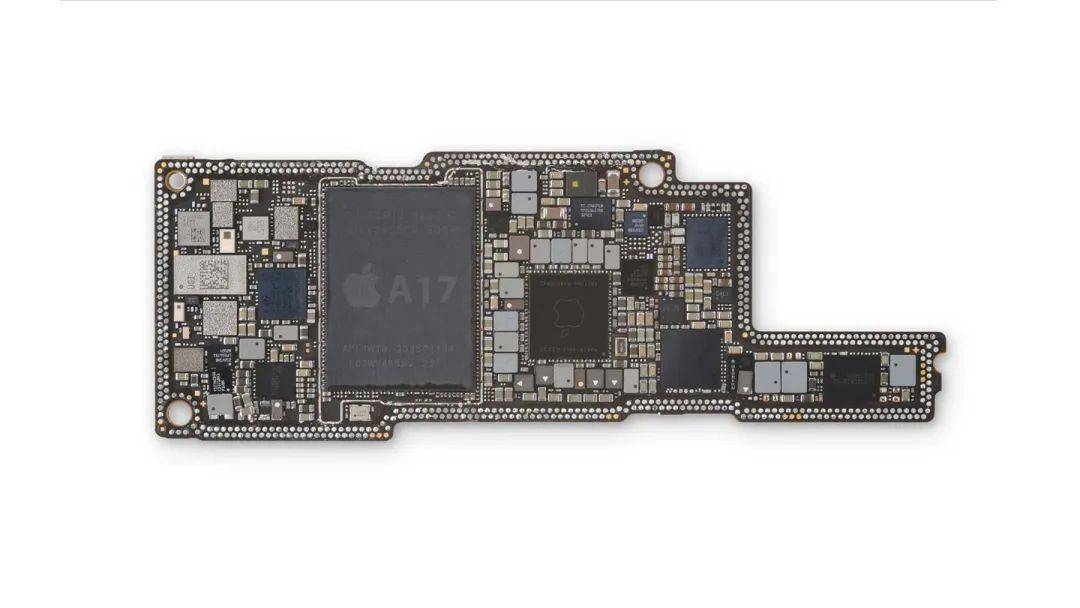 逆天！苹果A17芯片跑分曝光，性能超越台式机，iPhone 15 Pro首发