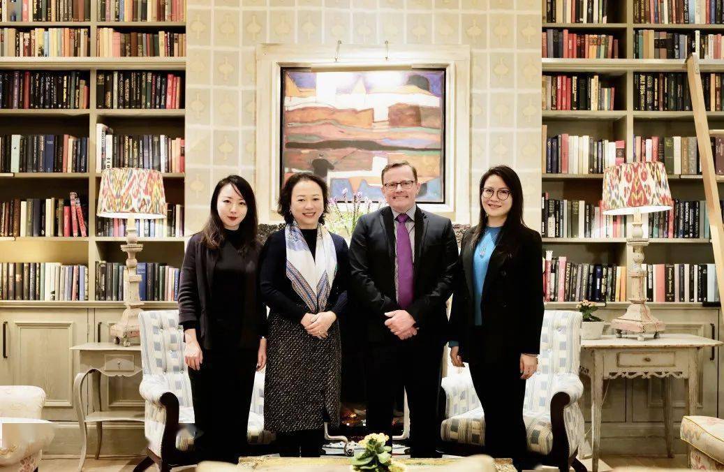 ������Э��-���ء�Э����ƪ�� | ¬������У�����Ӳη�Ӣ������ ...