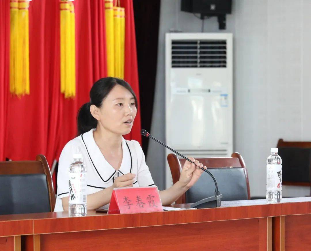 石马镇妇联主席李春霞在启动仪式上充分肯定了 “医路温暖联百村”活动的