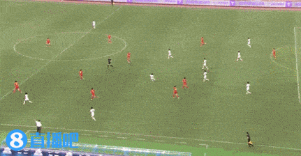 半场-中国女足开场秀4分钟丢球，场面减攻击0-1突然哑火朝鲜女足
