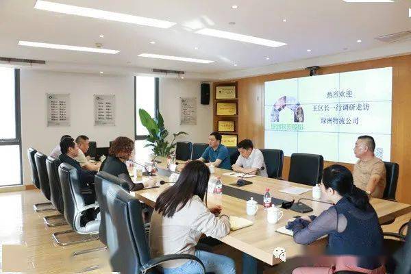 江苏省南通市崇川区副区长王文献等领导莅临我公司参观调研