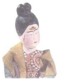 汉服妆造 | 当窗理云鬓，对镜贴花黄。详解花黄与花钿的联系和区别！