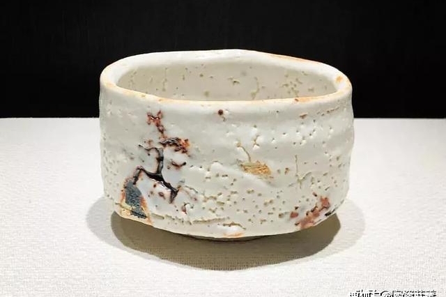 寻窑志野烧| 有一种陶瓷，“釉似流云脂如雪”_手机搜狐网