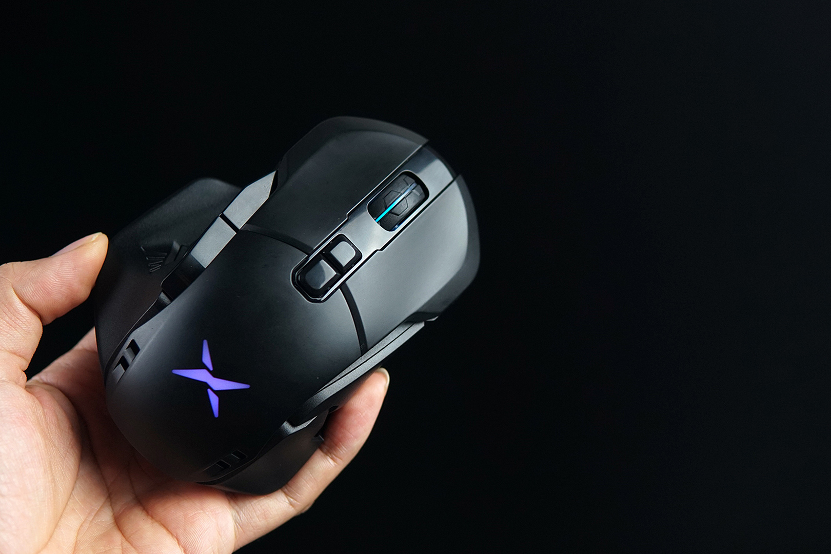 in外设一鼠多形态多彩m629无线游戏鼠标开箱拆解