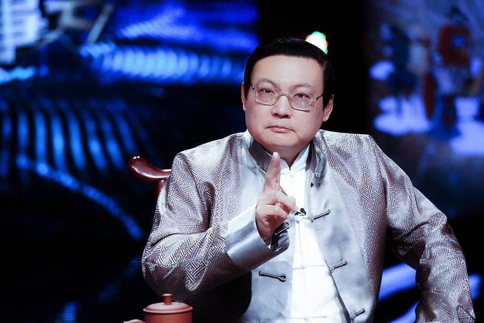 复出失败知情人士透露春晚语言类节目审查未见老梁没有设顾问