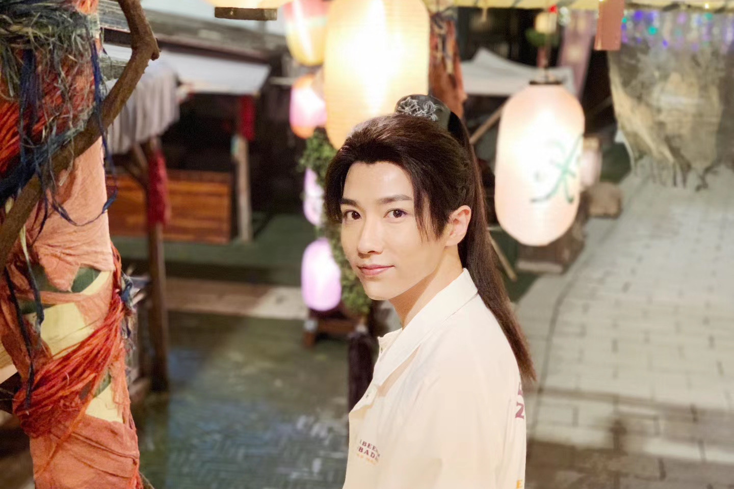 贾征宇新戏杀青 古装造型再次热血出击