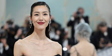 对话刘雯：没想到15年了，我依旧走在模特这条路上