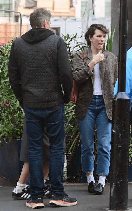 生化危机女主米拉乔沃维奇现身伦敦街头