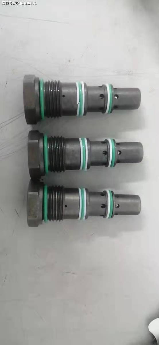 db4e-01x-2-khb-18lr-1112