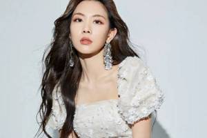 国货大牌“薇诺娜”清痘精华液 被曝光非法添加