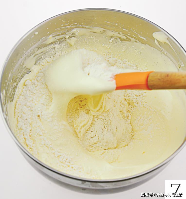 蜂蜜鸡蛋糕松软香甜孩子们爱吃的早餐蛋糕一步一步教你做