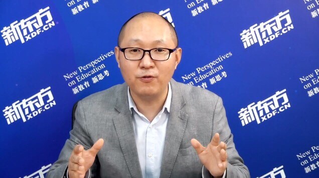 资深出版人,中国好编辑大奖得主,在线教育专家卢俊