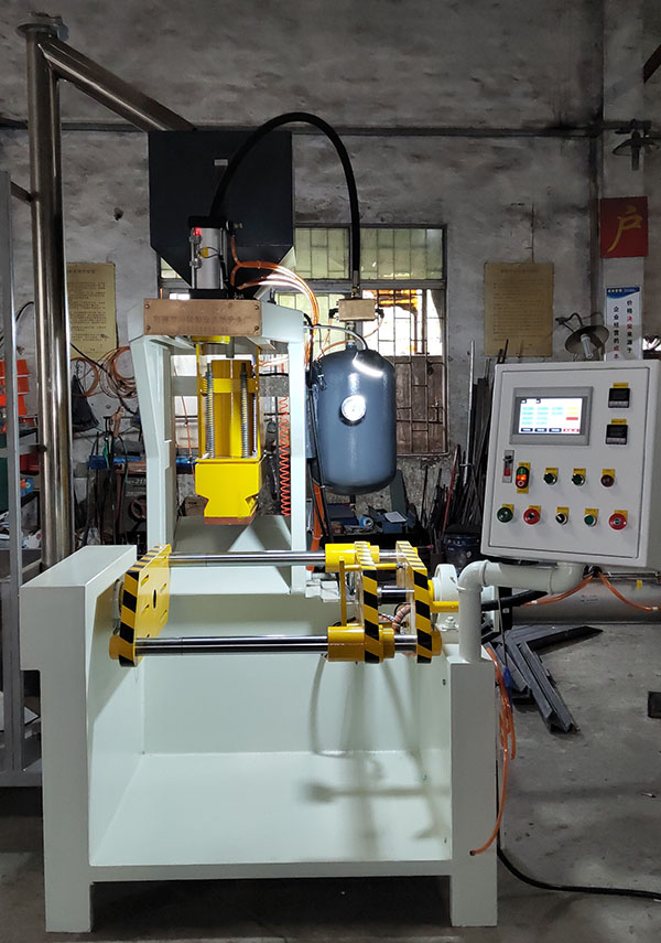 射芯机生产的次品砂芯只能丢掉吗?当然不是了