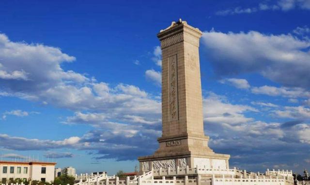 华人医药首富捐美国300亿,入美国籍:是时候该补上爱国这一课了