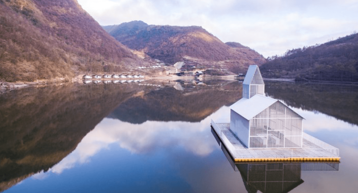 70又一开山力作——浮云海子2018年红遍整个中国民宿圈的浮云牧场