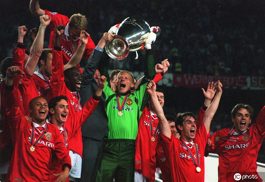 历史上的今天:曼联欧冠决赛逆转拜仁 缔造三冠王