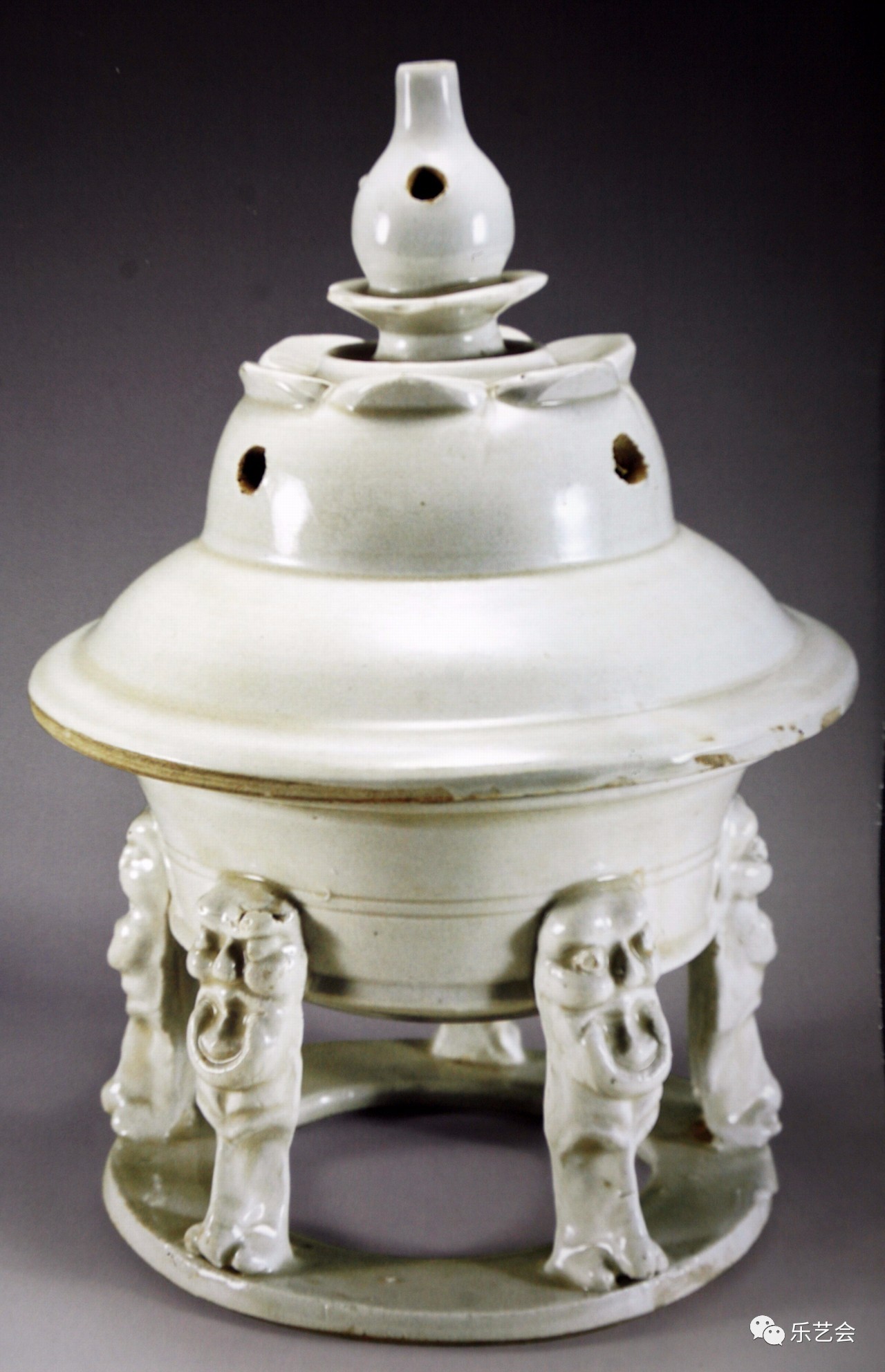 定州静志寺,净众院塔基出土定窑瓷器精萃