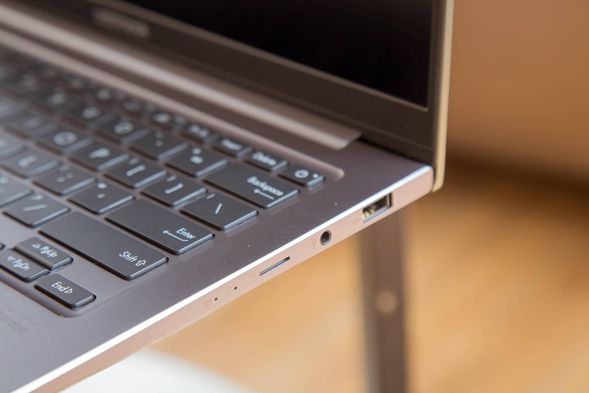 adolbook132020上手体验这才是年轻人该选择的超薄本