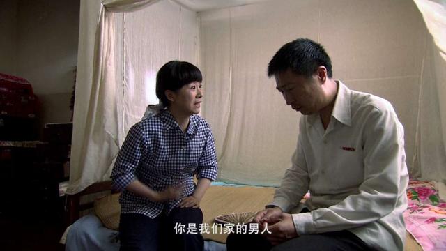 《王贵与安娜》:像王贵这样的愚孝男,安娜注定婚姻无法幸福