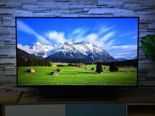 大视界巨享受飞利浦猛腾558m1ry显示器评测