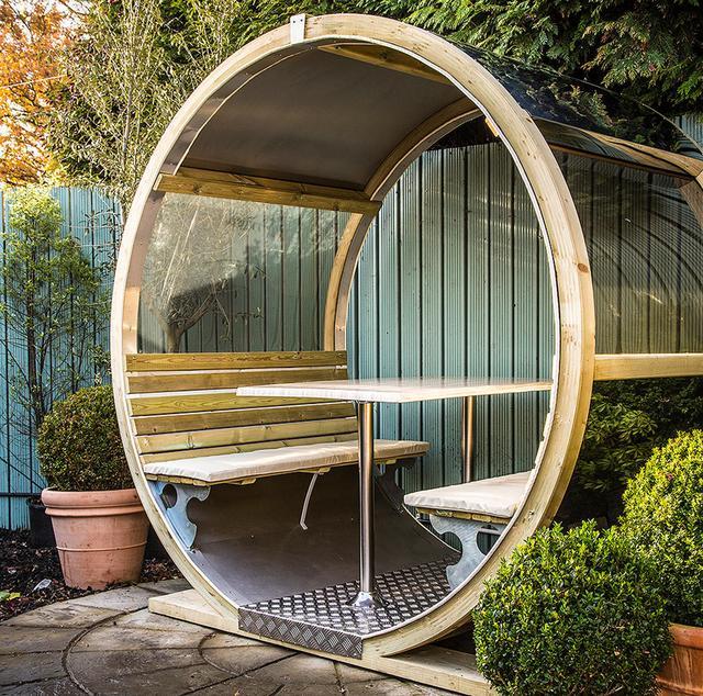 农村自己建栋房少说也要几万,这种水泥管的房子不管是做成卧室还是