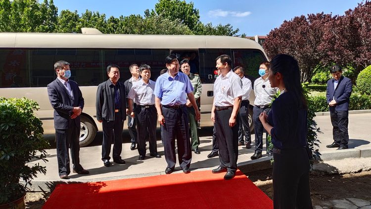 验收组由河北省双拥办副主任程晓辉带队,在唐山市军分区政委赵尔全,市