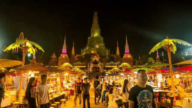 祥和商业中心?丽江的地摊去哪里摆合适?