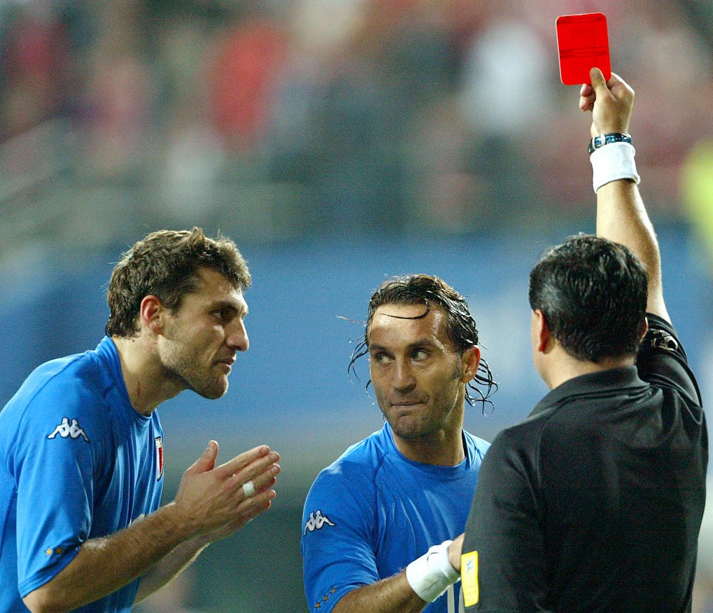 世界杯历史上最著名的五张红牌