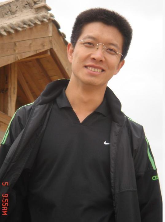 朱广权:参加两次高考,在央视沉寂3年,活成段子手,婚姻成谜