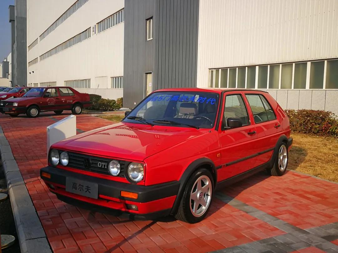 拥有114辆高尔夫,是一种怎样的人生体验?