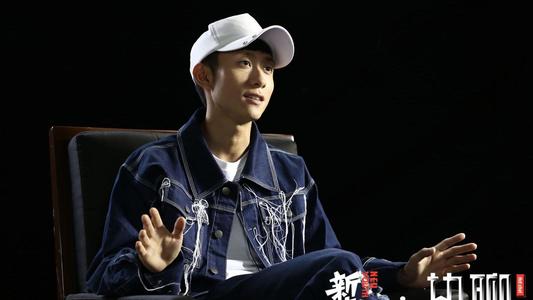 演戏的演员了,曾在他11岁的时候就参演了电视剧《小兵张嘎》中的佟乐